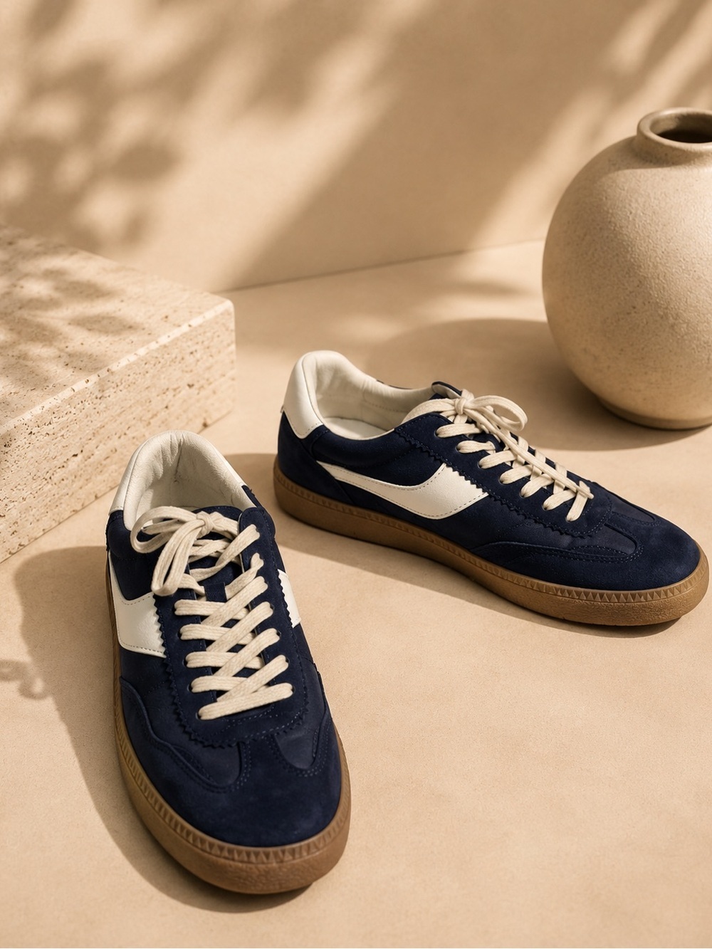 Dolce Vita Navy Blue Retro Sneakers Women's Size 9